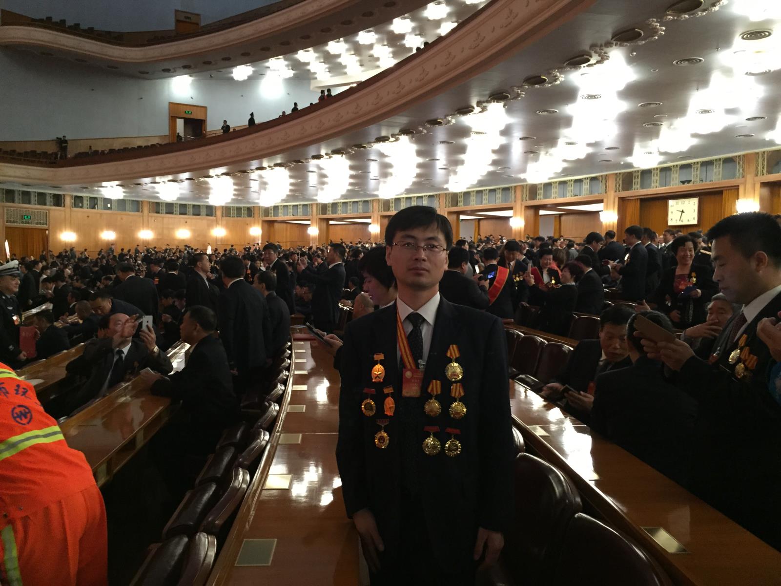 2015特邀出席全国劳模表彰大会.jpg