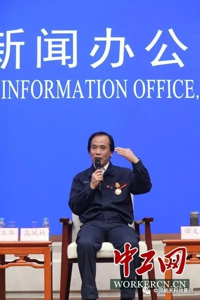 9740239.jpg