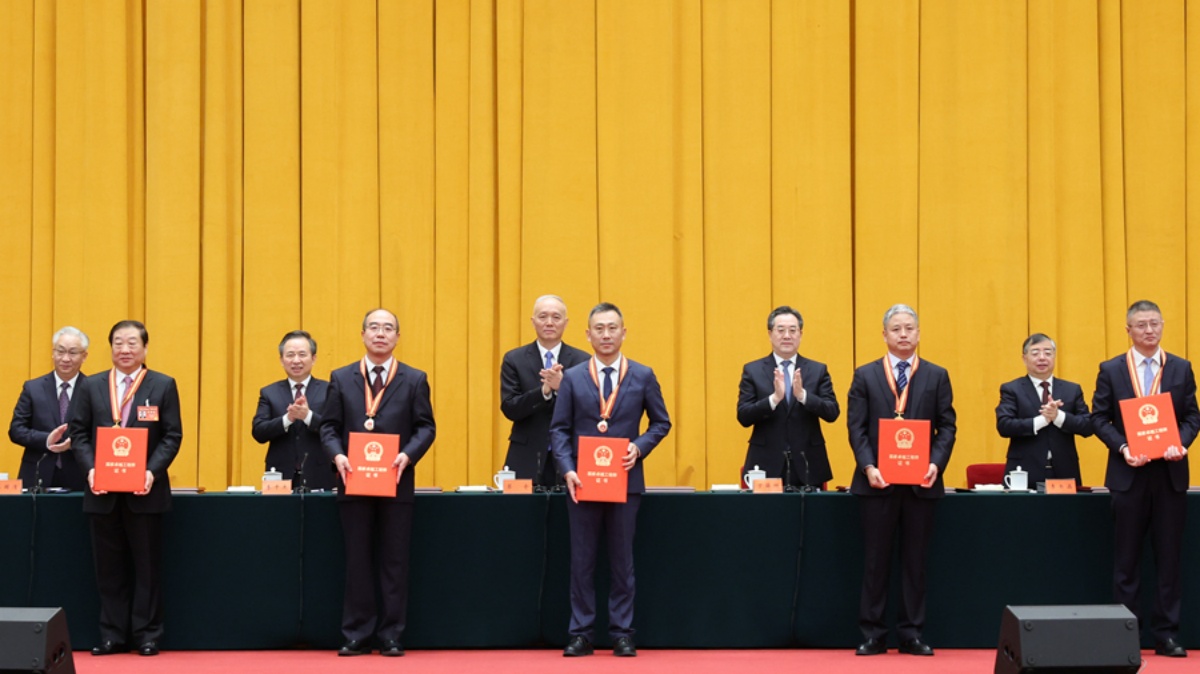 习近平在“国家工程师奖”首次评选表彰之际作出重要指示  坚定科技报国为民造福理想