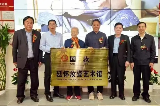 d000baa1cd11728b0bf3cc52e83e26c3c2fd2c37_副本.jpg