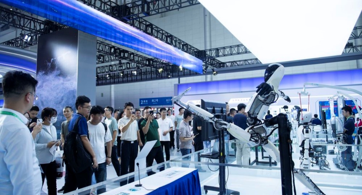 中国制造的“向新力”与“新引力”——透视2024世界制造业大会